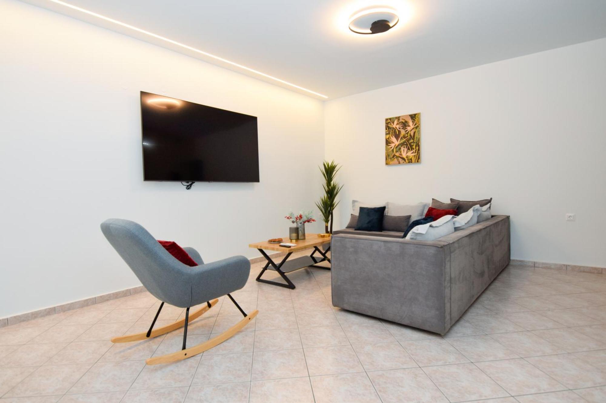 Katakis Luxury * חאניה