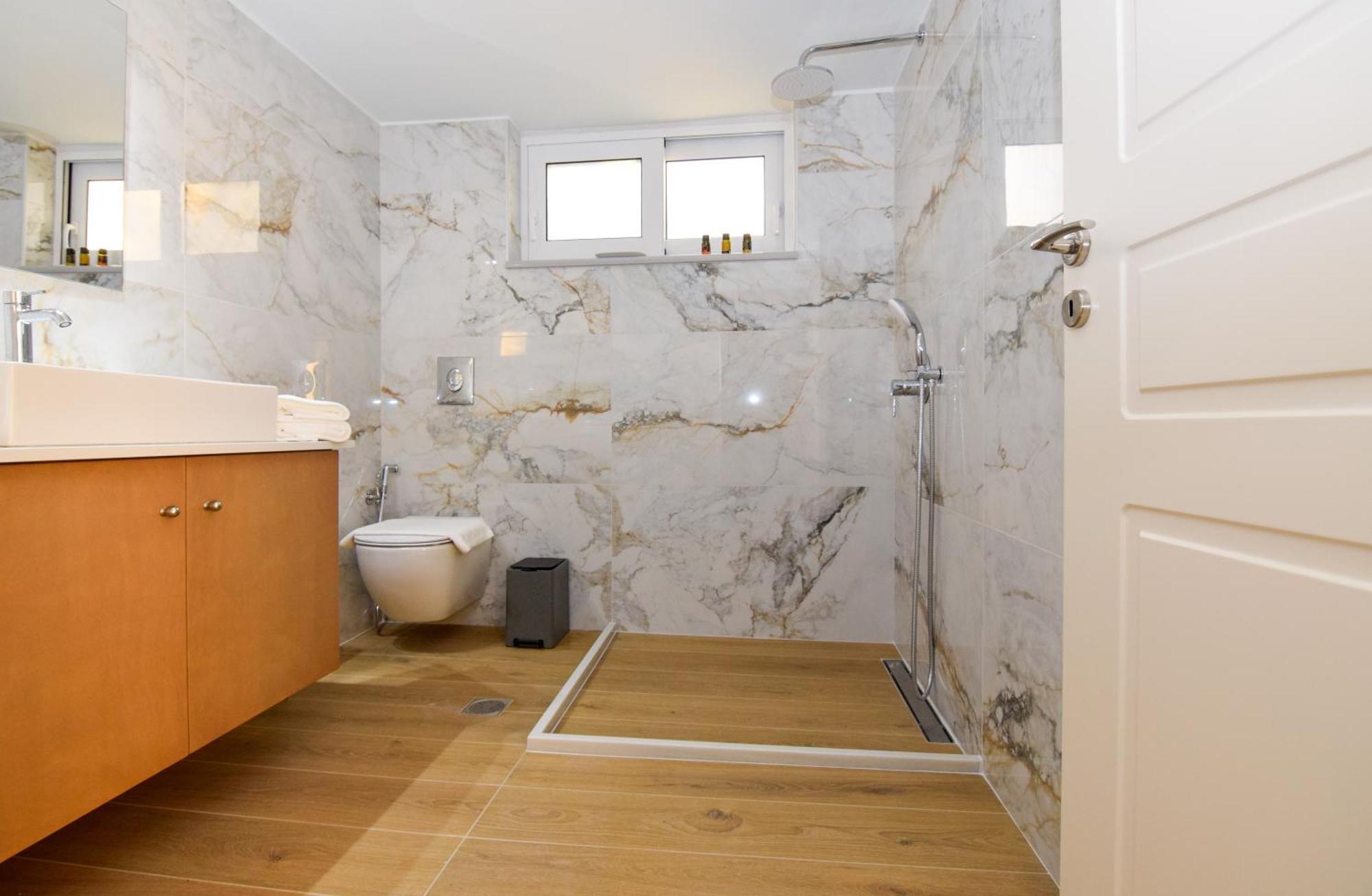 Katakis Luxury חאניה